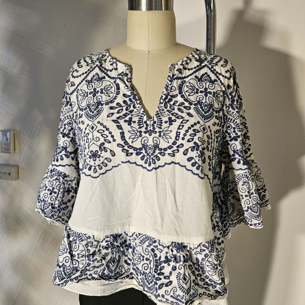 Bcbg top